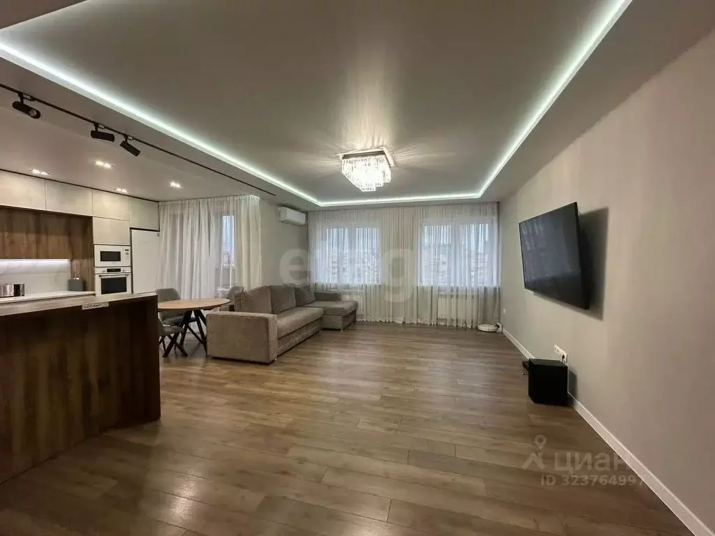 3-к кв. Башкортостан, Уфа Бакалинская ул., 19 (93.0 м) - Фото 1