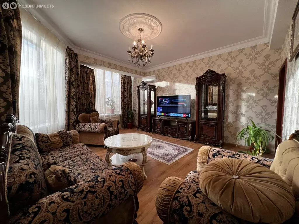 3-комнатная квартира: Дербент, Вокзальная улица, 27/1 (120 м) - Фото 2