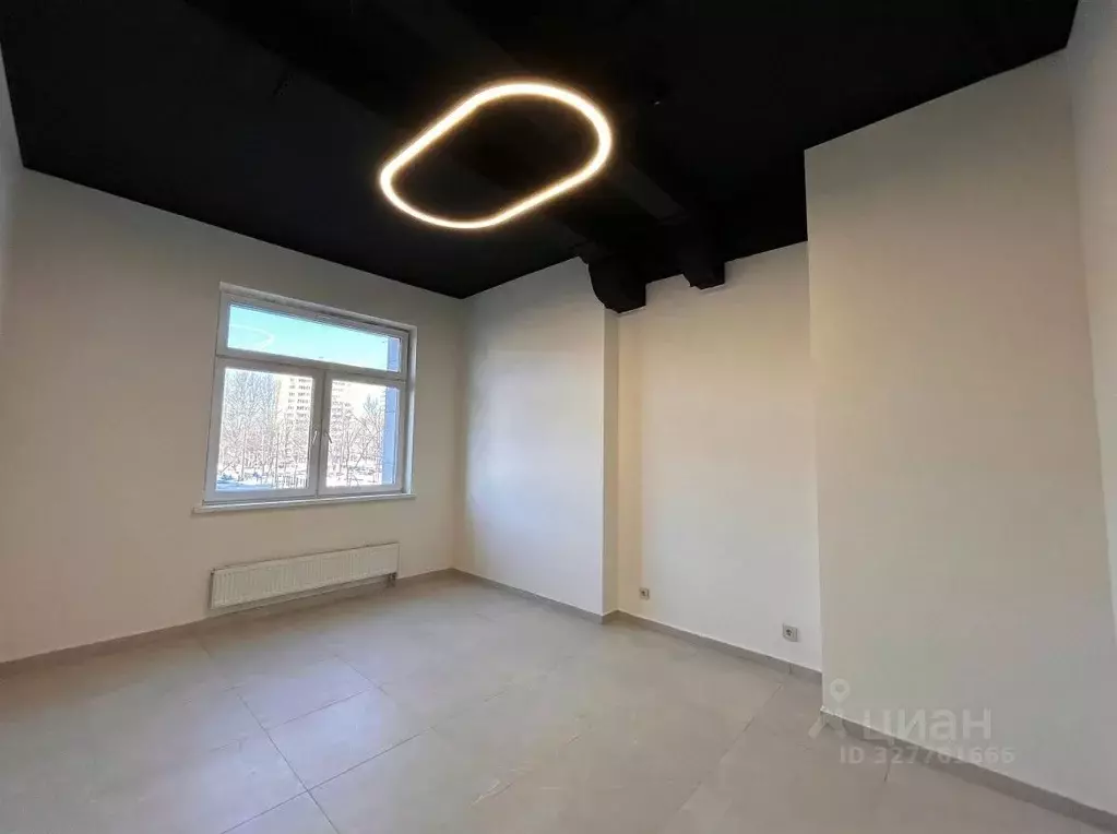 Помещение свободного назначения в Москва ул. Михайлова, 31А (24 м) - Фото 1