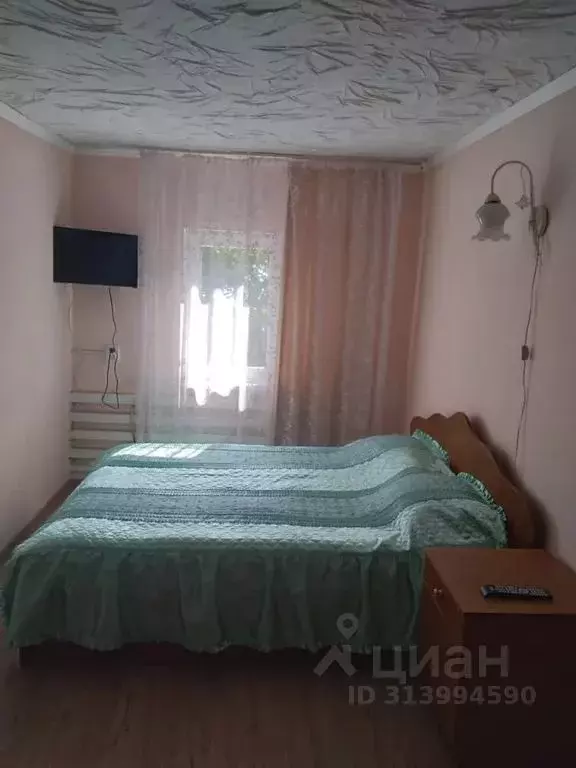 2-к кв. Ставропольский край, Кисловодск ул. Гагарина, 70 (40.0 м) - Фото 0