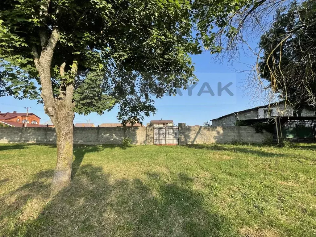 Участок в Адыгея, Майкоп городской округ, Гавердовский хут. пер. ... - Фото 0