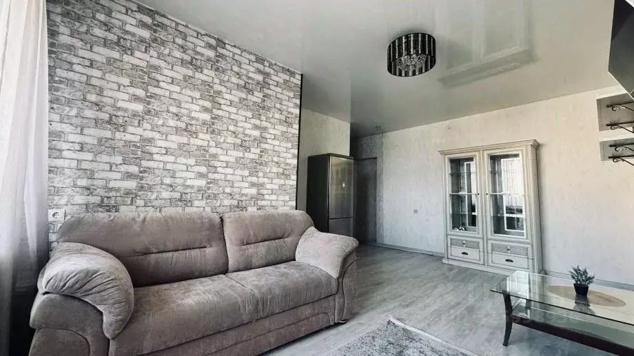 2-к кв. Новосибирская область, Новосибирск ул. Бориса Богаткова, 184 ... - Фото 1