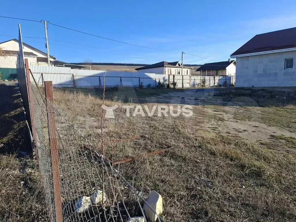 Участок в Крым, Бахчисарайский район, Почтовское с/пос, с. Приятное ... - Фото 2