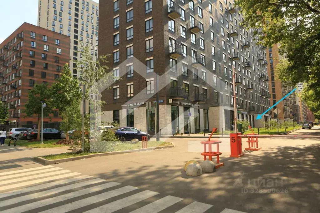 Торговая площадь в Москва Красноказарменная ул., 14Ак6 (130 м) - Фото 1