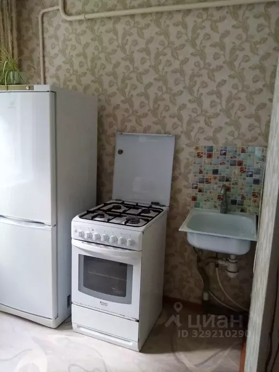1-к кв. Челябинская область, Челябинск ул. Овчинникова, 11 (32.0 м) - Фото 2