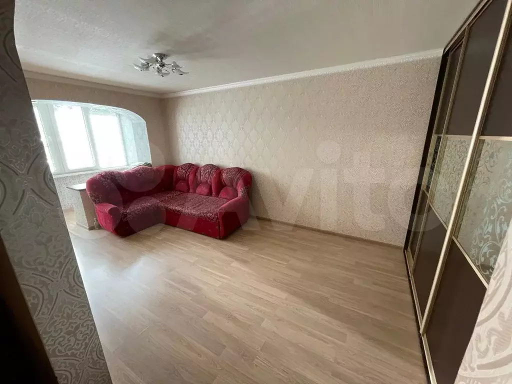 1-к. квартира, 40 м, 1/9 эт. - Фото 1