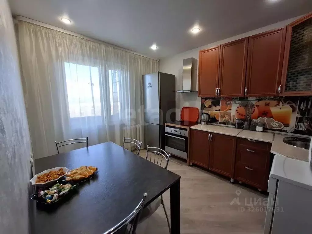 3-к кв. Иркутская область, Иркутск ул. Баумана, 219/6 (84.5 м) - Фото 1