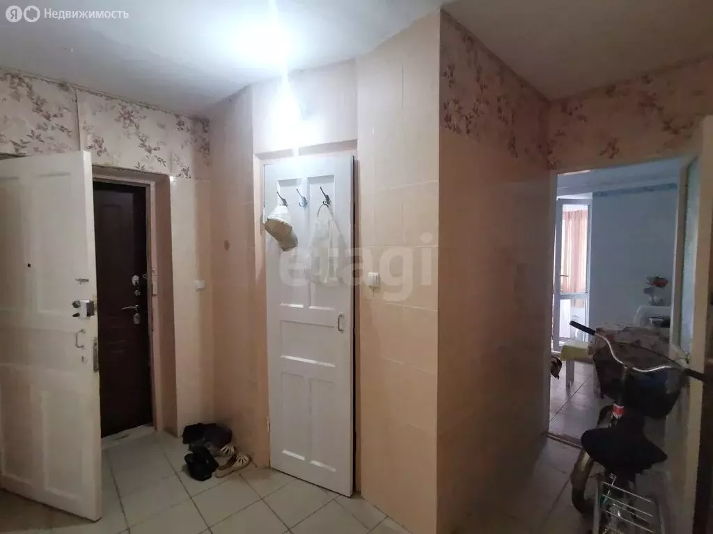 3-комнатная квартира: Золотое Поле, улица Ленина, 63 (41.7 м) - Фото 2