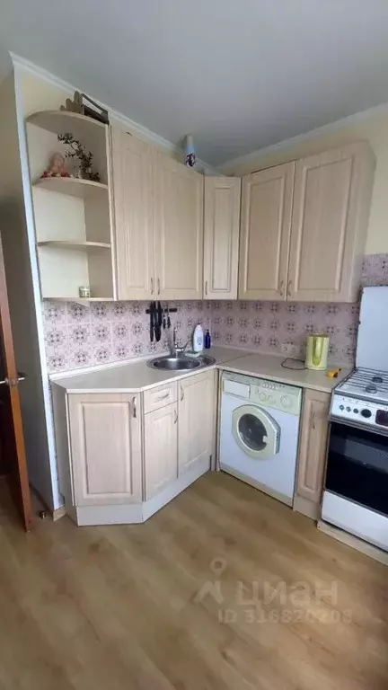 3-к кв. Москва Волжский бул., 20 (66.0 м) - Фото 0