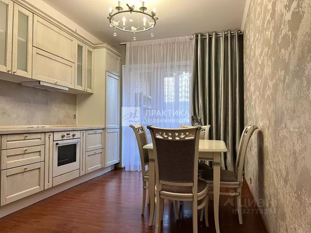 2-к кв. Московская область, Одинцово Можайское ш., 80А (62.5 м) - Фото 1