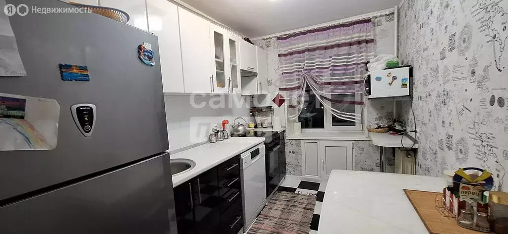 4-комнатная квартира: Ишим, улица Республики, 76 (88.2 м) - Фото 0