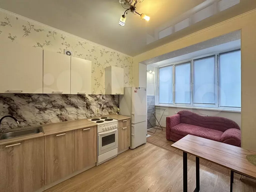 1-к. квартира, 40 м, 3/6 эт. - Фото 1