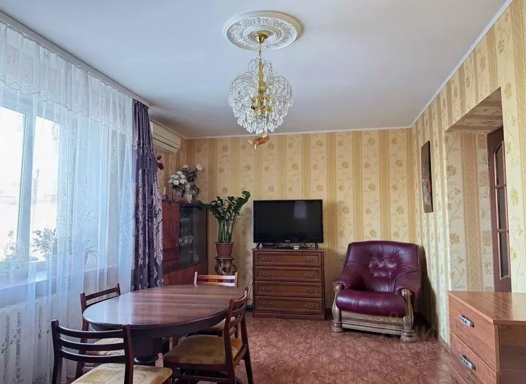 3-к кв. Башкортостан, Уфа Красноводская ул., 3 (82.7 м) - Фото 1