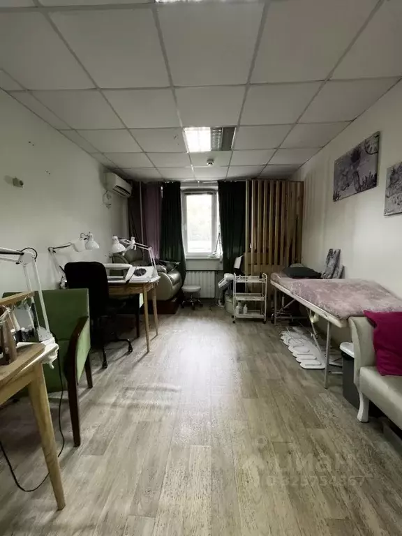 Помещение свободного назначения в Москва Нахимовский просп., 7К1 (18 ... - Фото 1