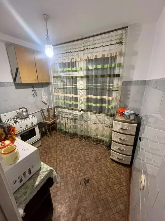 1-к. квартира, 40 м, 4/5 эт. - Фото 0