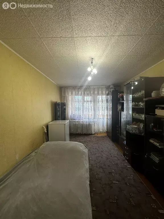 3-комнатная квартира: Киров, улица Крупской, 4 (61.2 м) - Фото 1