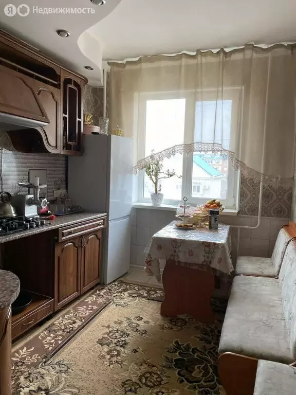 2-комнатная квартира: Армавир, улица Володарского, 16 (49.8 м) - Фото 0