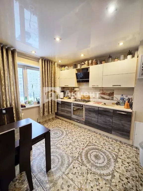 3-к кв. Ивановская область, Иваново ул. Куконковых, 150 (64.1 м) - Фото 2