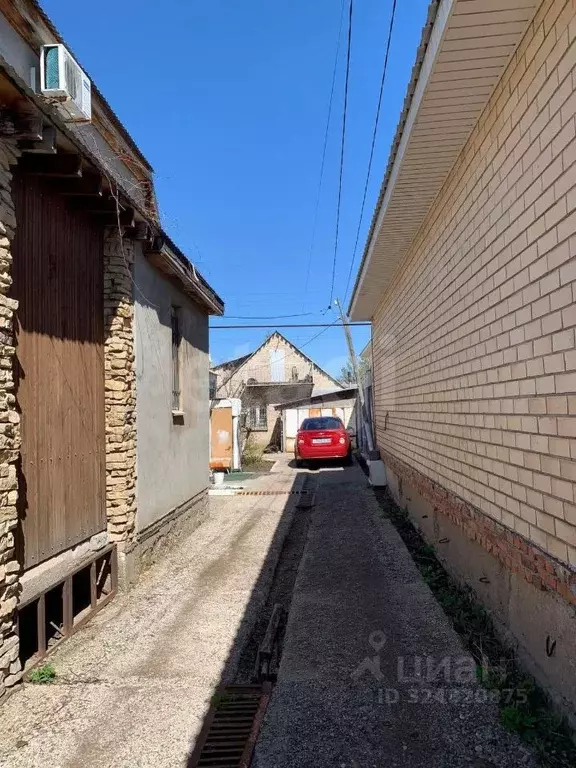 Дом в Оренбургская область, Оренбург Октябрьская ул., 106 (75 м) - Фото 2