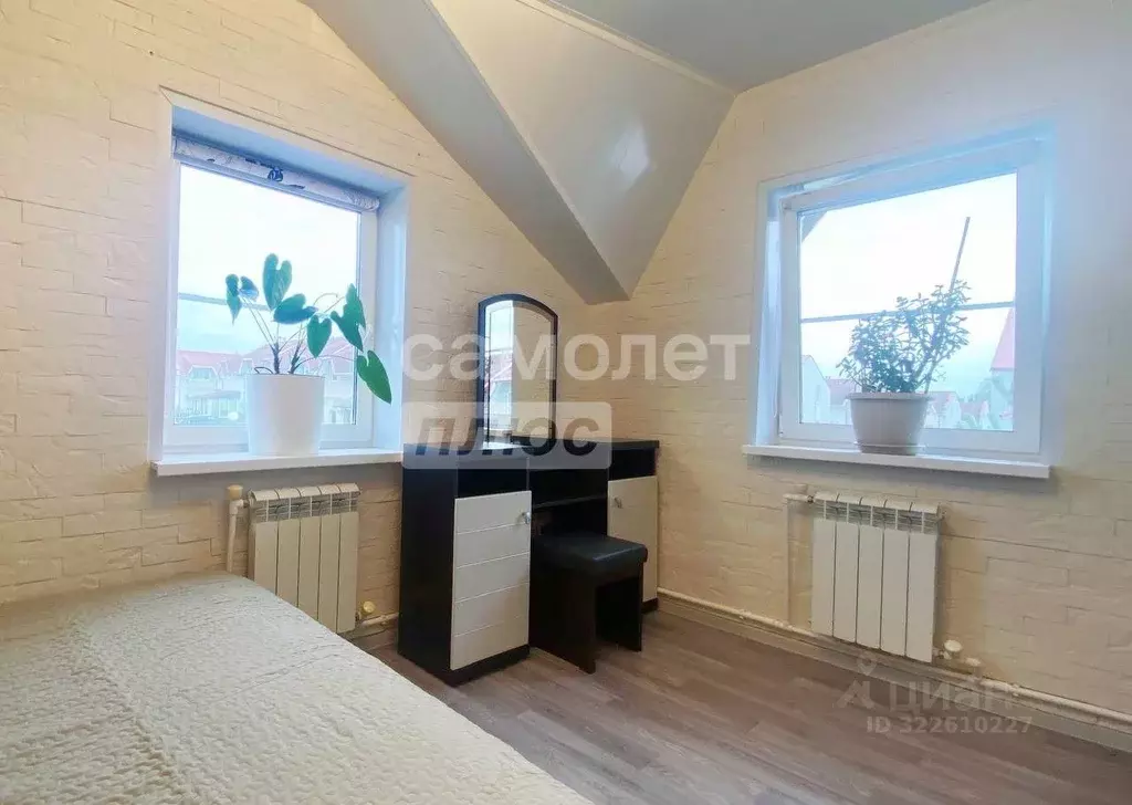 Таунхаус в Ленинградская область, Выборгский район, пос. Первомайское, ... - Фото 2