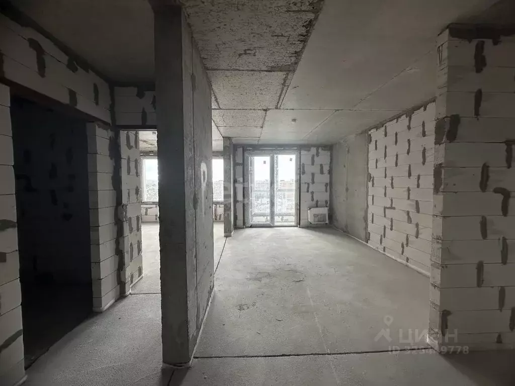 2-к кв. Крым, Симферополь ул. Набережная имени 60-летия СССР (71.4 м) - Фото 1