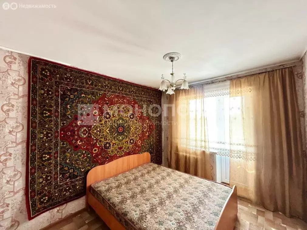 2-комнатная квартира: Белогорск, улица Ленина, 40 (48.7 м) - Фото 1