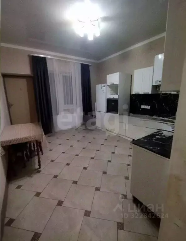 Дом в Ростовская область, Ростов-на-Дону 4-й Фермерский пер. (100 м) - Фото 1