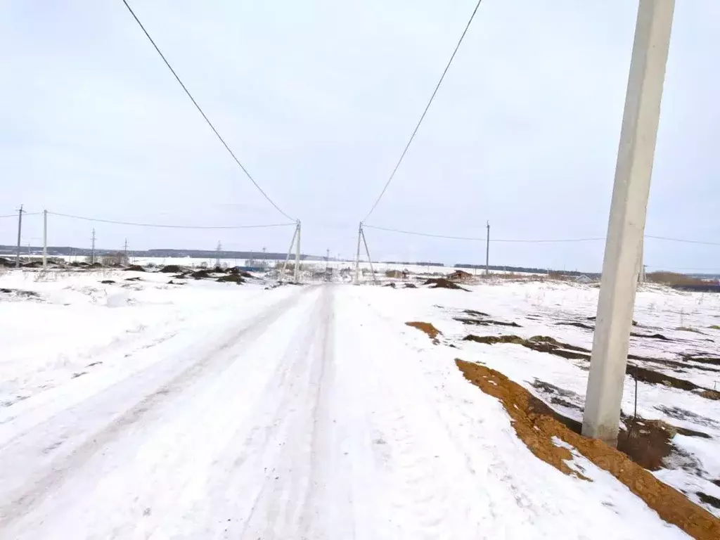 Участок в Башкортостан, Уфимский район, Таптыковский сельсовет, д. ... - Фото 1