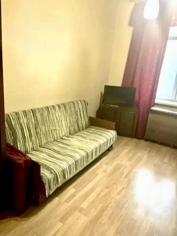 Комната Москва 6-я Кожуховская ул., 24 (28.0 м) - Фото 1