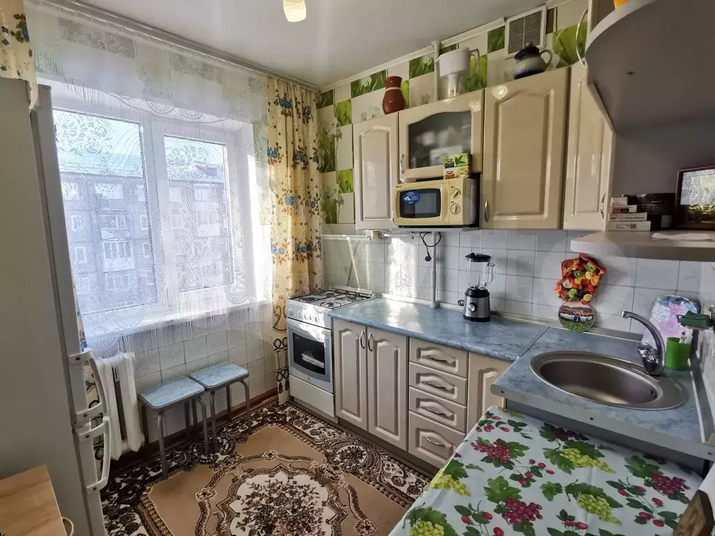 1-к. квартира, 30 м, 4/5 эт. - Фото 0