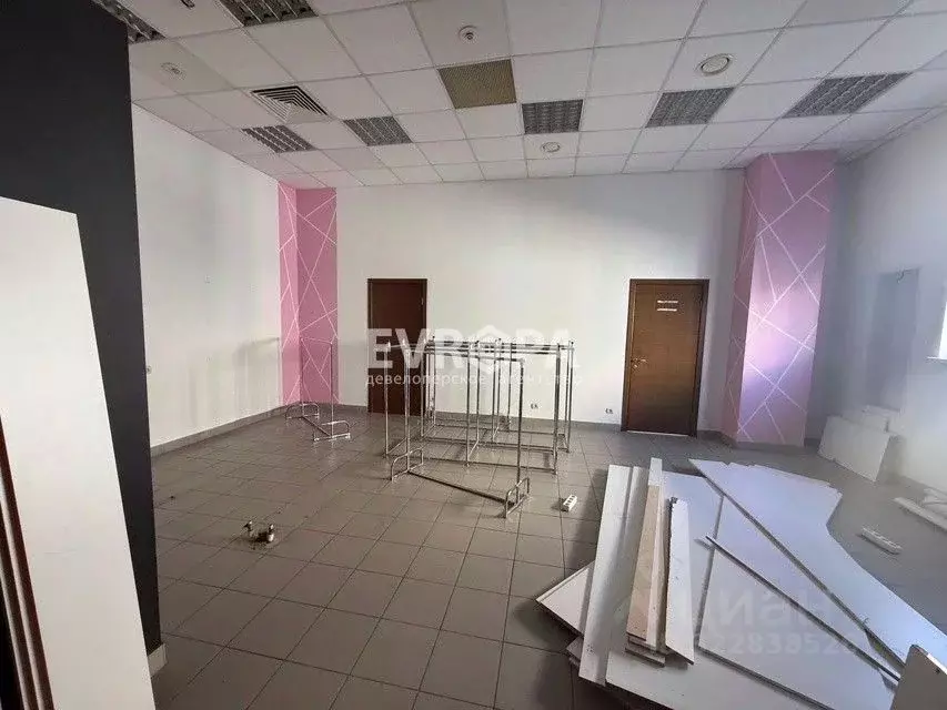 Торговая площадь в Ульяновская область, Ульяновск Ульяновский просп., ... - Фото 1