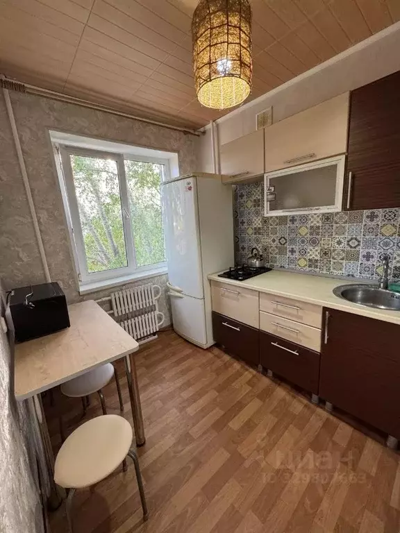 1-к кв. Омская область, Омск Звездная ул., 2Е (30.0 м) - Фото 1