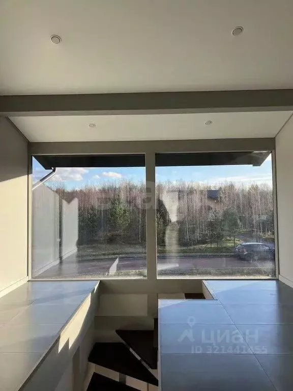 Дом в Ленинградская область, Ломоносовский район, Пениковское с/пос, ... - Фото 1