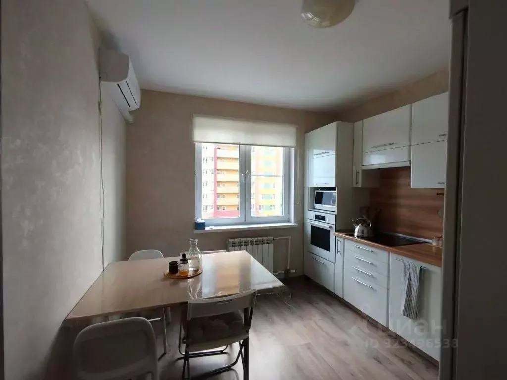 3-к кв. Нижегородская область, Нижний Новгород ул. академика Сахарова, ... - Фото 1