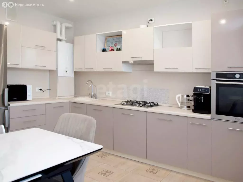 2-комнатная квартира: Ярославль, Чернопрудная улица, 17/1 (67.1 м) - Фото 1