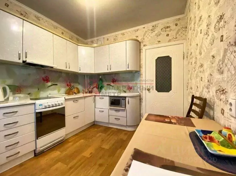 2-к кв. Белгородская область, Старый Оскол Жукова мкр, 28 (56.0 м) - Фото 2