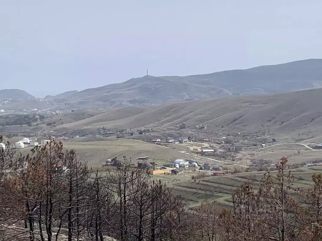 Участок в Крым, Феодосия муниципальный округ, Рассвет-2 СПК  (9.0 ... - Фото 0