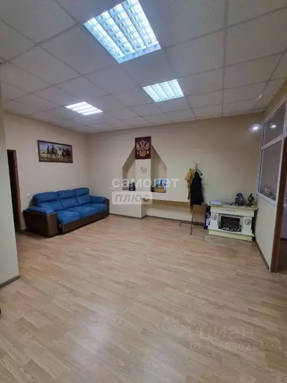 Офис в Чувашия, Чебоксары ул. Ломоносова, 2 (65 м) - Фото 0