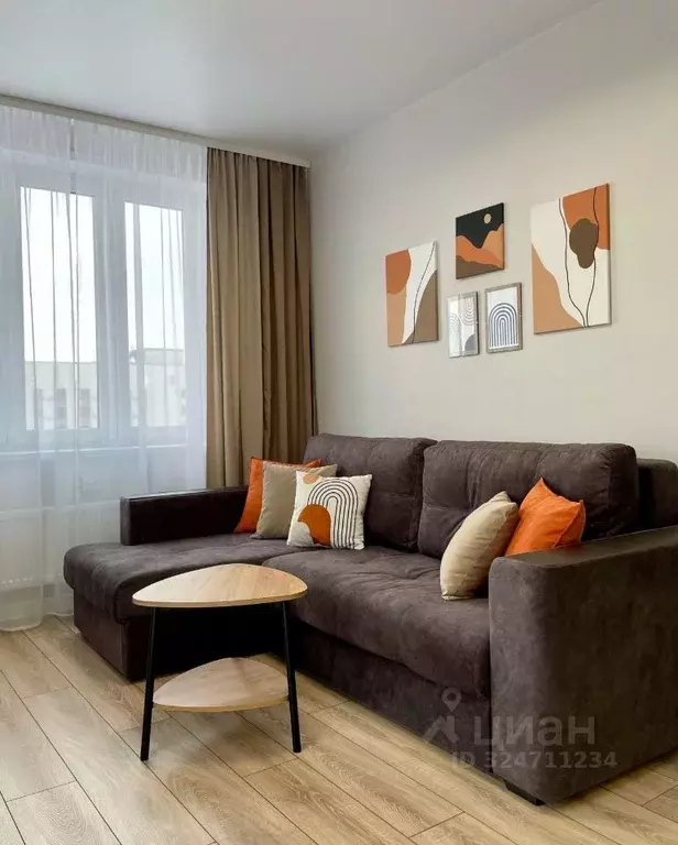 1-к кв. Тюменская область, Тюмень Новгородская ул., 22 (38.0 м) - Фото 1