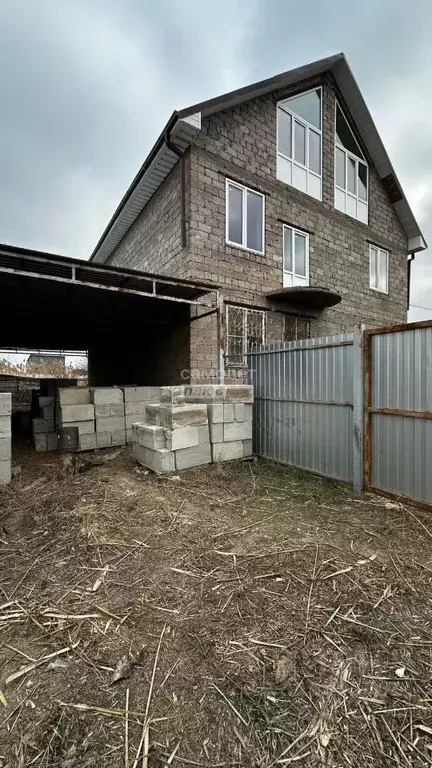 Дом в Астраханская область, Астрахань Очаковская ул., 38/27 (315 м) - Фото 1