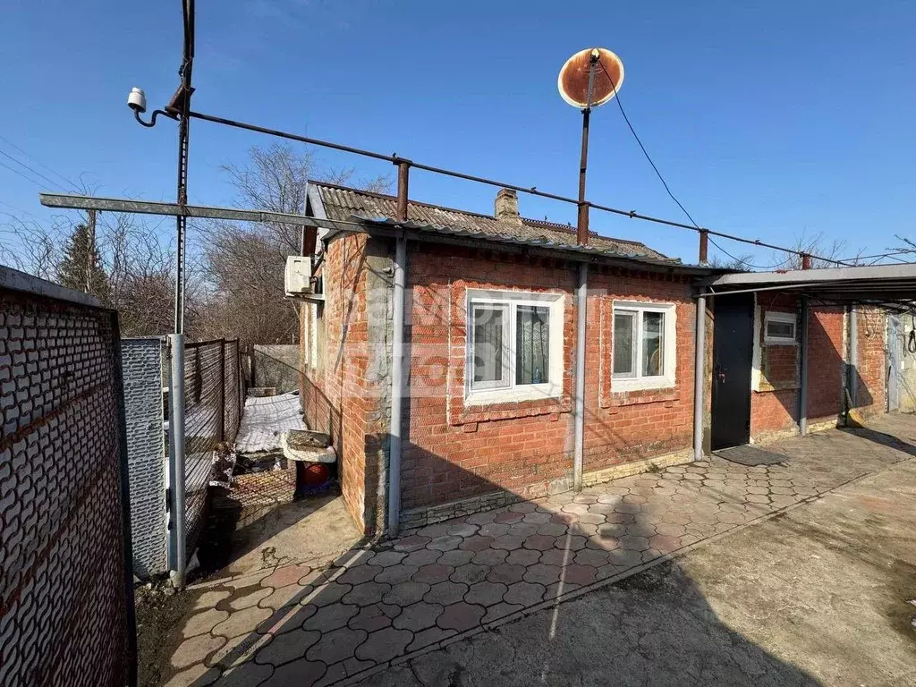 Дом в Краснодарский край, Динской район, Старомышастовская ст-ца ул. ... - Фото 0