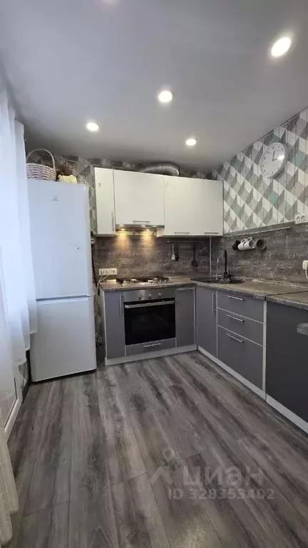 3-к кв. Башкортостан, Уфа просп. Октября, 166 (58.9 м) - Фото 2