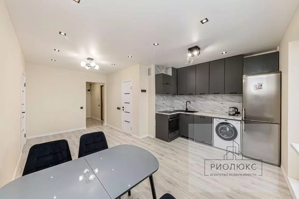 3-к кв. Челябинская область, Челябинск ул. Куйбышева, 7 (53.2 м) - Фото 2