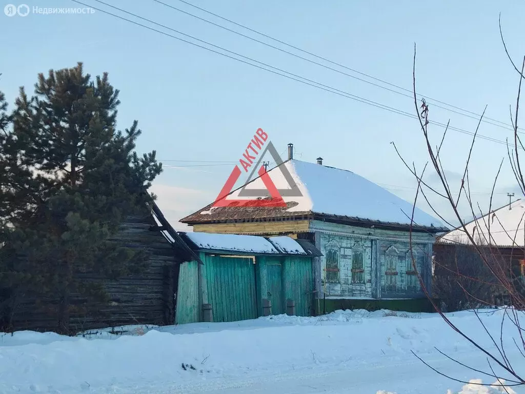 Дом в Свердловская область, Каменский муниципальный округ, деревня ... - Фото 0