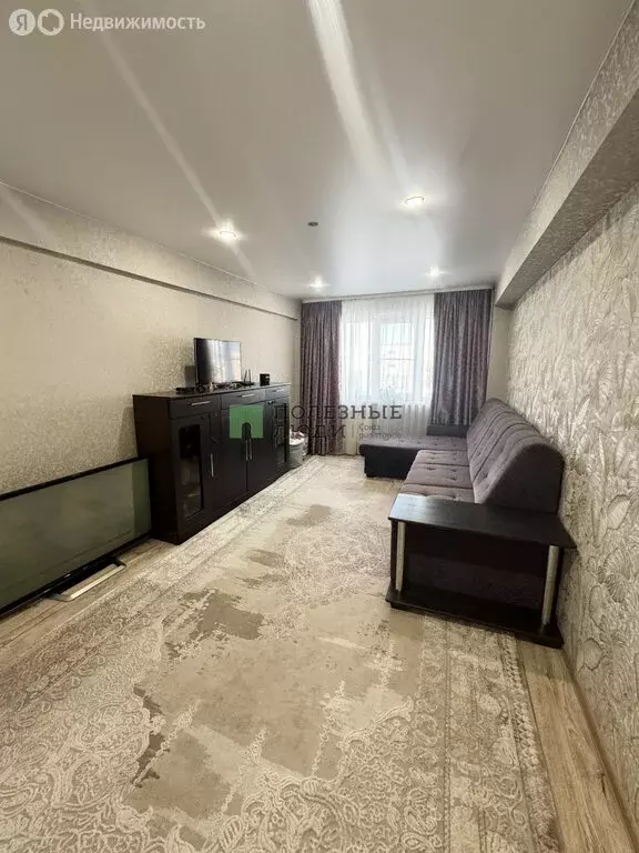 3-комнатная квартира: Чита, проспект Фадеева, 25 (69.7 м) - Фото 1