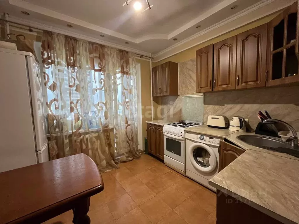 2-к кв. Дагестан, Махачкала пер. Индустриальный, 18 (55.0 м) - Фото 0