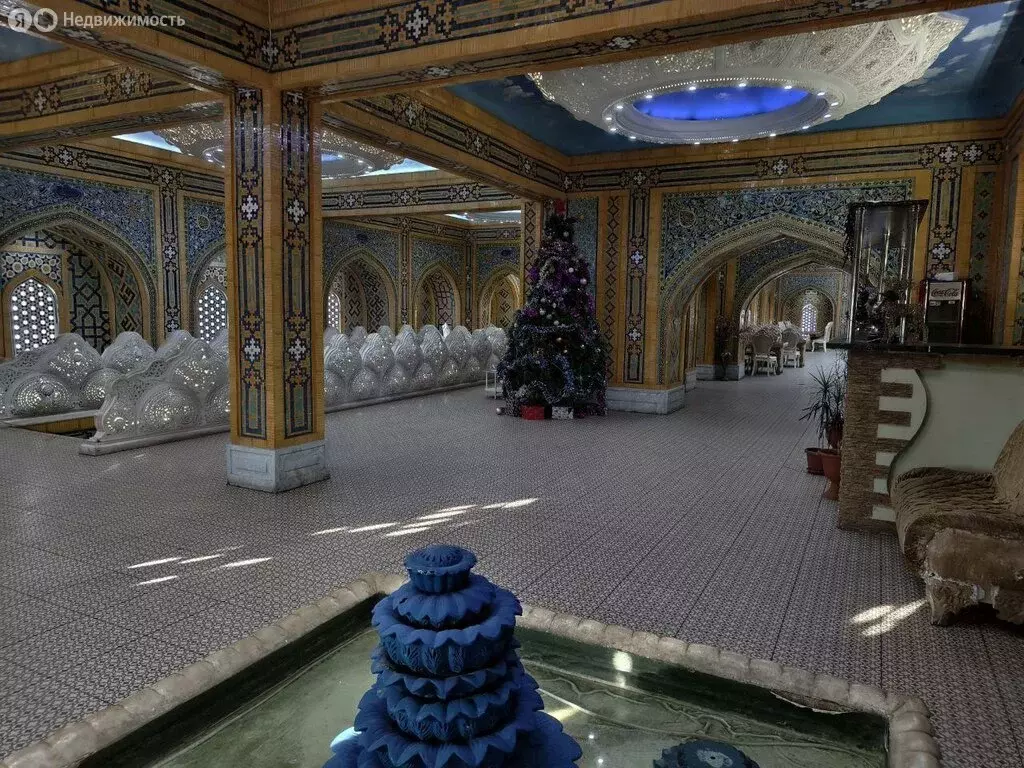 Торговая площадь (500 м) - Фото 1