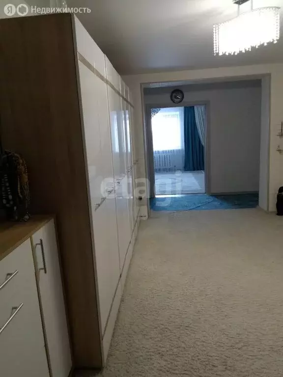 4-комнатная квартира: Ялуторовск, улица Революции, 131А (114 м) - Фото 1