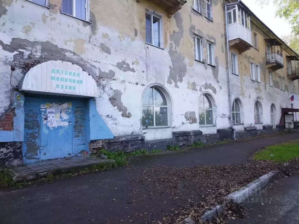 Помещение свободного назначения в Кемеровская область, Осинники ул. 50 ... - Фото 1