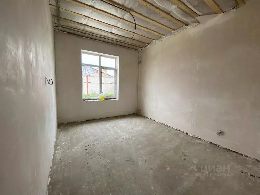 Дом в Краснодарский край, Темрюк ул. Цыбренко, 3 (120 м) - Фото 1
